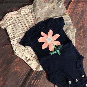 Baby girl bodysuits lot